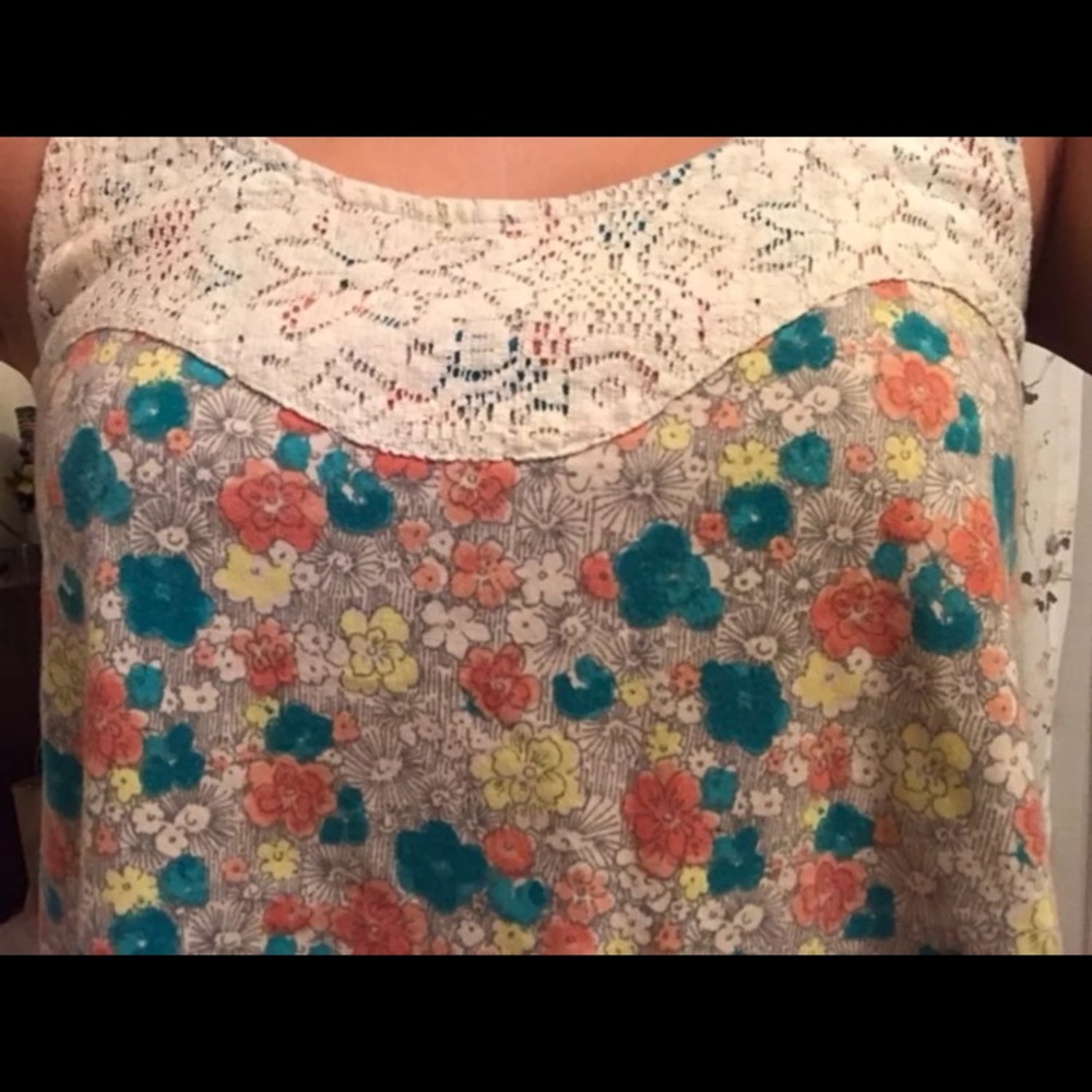 Tank top - Picture 2 of 2